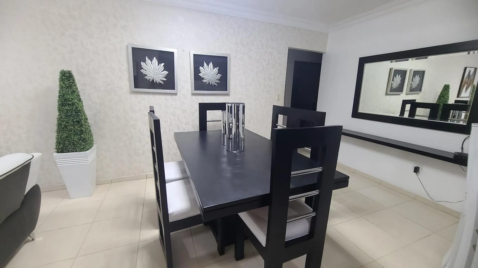 Apartamento Centrico Con Jacuzzi Privado Santiago De Los Caballeros