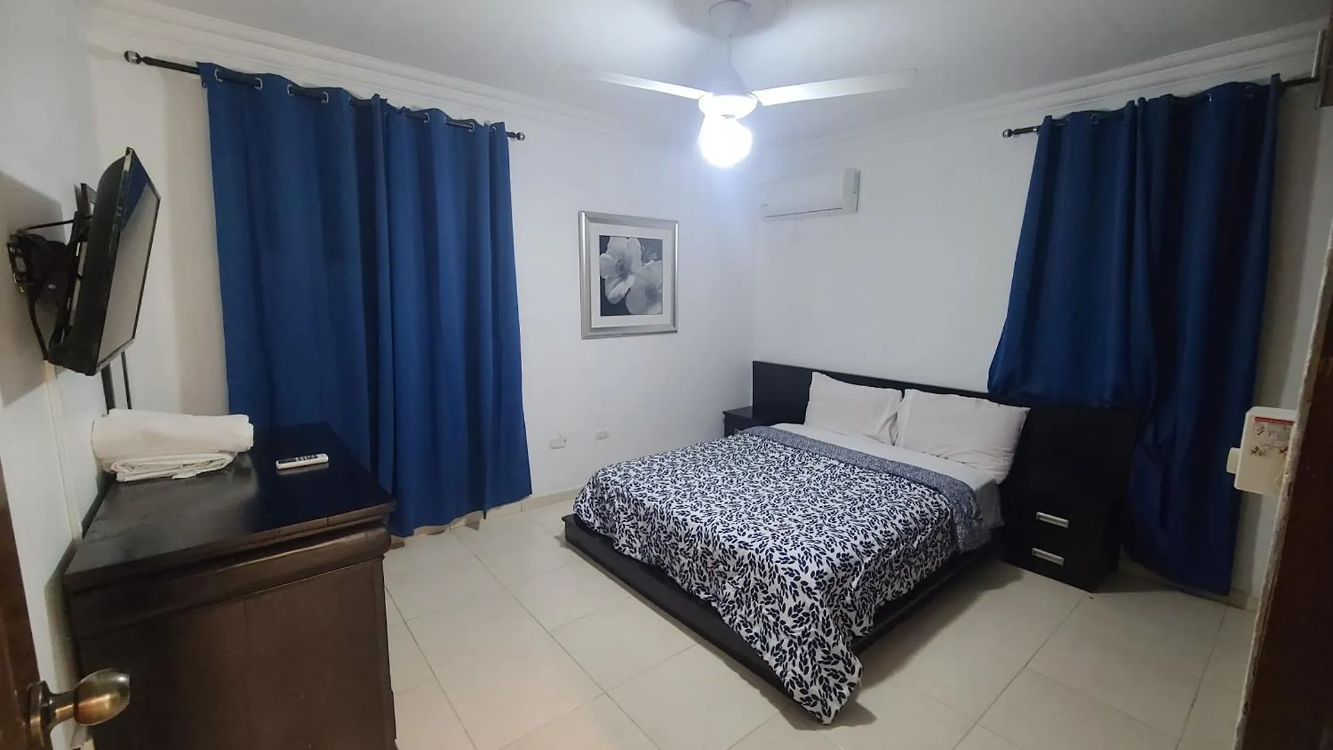 Apartamento Centrico Con Jacuzzi Privado Santiago De Los Caballeros